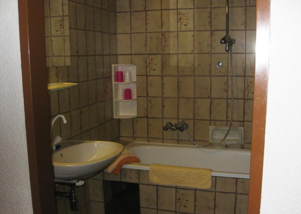 מילסטאט Edwards Apartment חדר תמונה